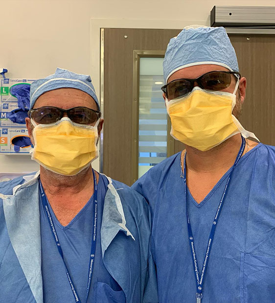 Corpo-clinico-1 Corpo clínico,Urologistas,Dr. Rogério C. Gouveia,Dr. Rodrigo Gouveia,Diretor de Serviço de Urologia,Membro Honorário da American Urological Association,Especialista em Urologia,Assistente Hospitalar de Urologia,Associação Europeia de Urologia,Expertise em urologia,Dr.Rogério Gouveia,Médico Urologista,Exames de Urologia,Consultas de Urologia,urulogista,urologia