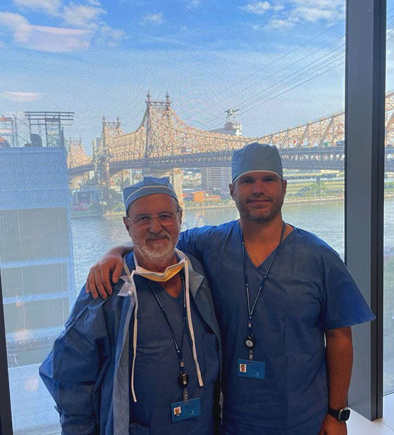Corpo-clinico-2 Corpo clínico,Urologistas,Dr. Rogério C. Gouveia,Dr. Rodrigo Gouveia,Diretor de Serviço de Urologia,Membro Honorário da American Urological Association,Especialista em Urologia,Assistente Hospitalar de Urologia,Associação Europeia de Urologia,Expertise em urologia,Dr.Rogério Gouveia,Médico Urologista,Exames de Urologia,Consultas de Urologia,urulogista,urologia